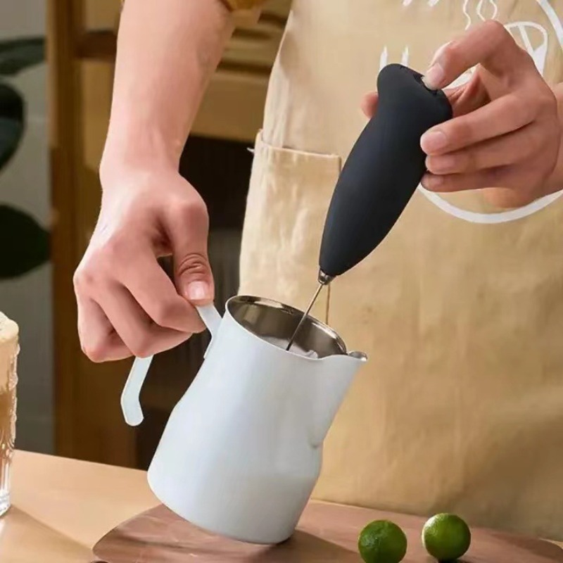 Pocket Coffee Maker - Espumador de Leite MINI Recarregável por